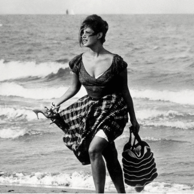 Top tips to keep your jewelry safe while traveling Photo by Alamy