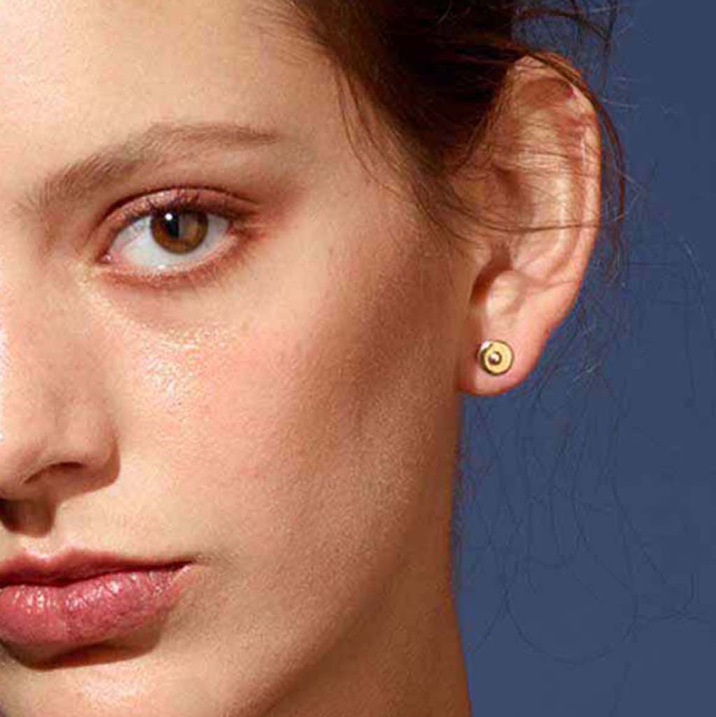 18k gold dot stud earrings by Jane Bartel Jewelry